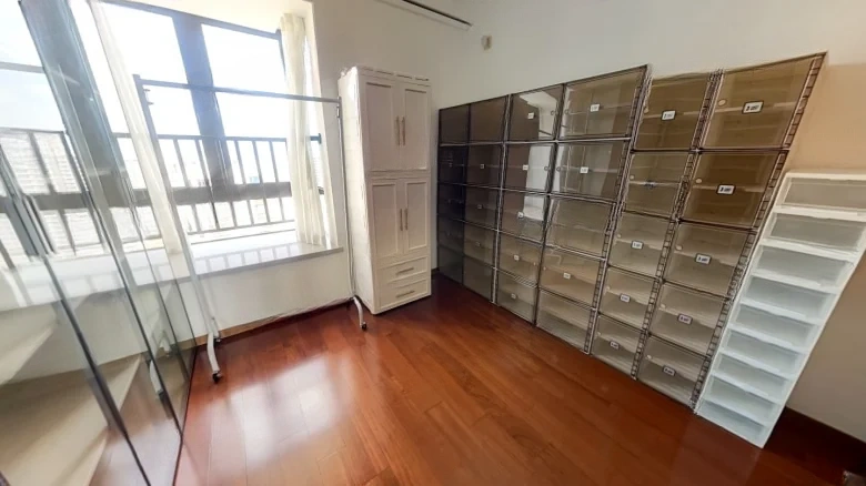 State Trade New Skyland - View 5