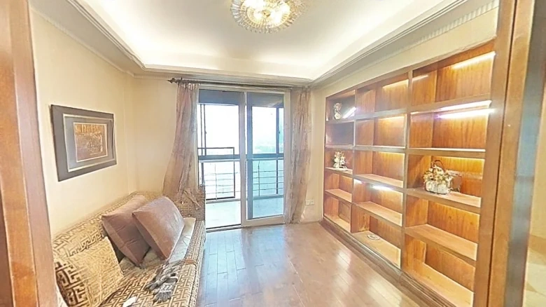 Golden Roof - View 17