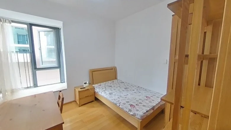 Xinhu Garden - View 2