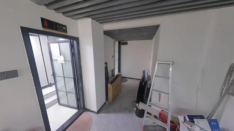 Damei Creek Mountain Range - View 8