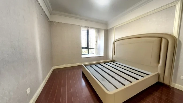 Patchouli One - View 3