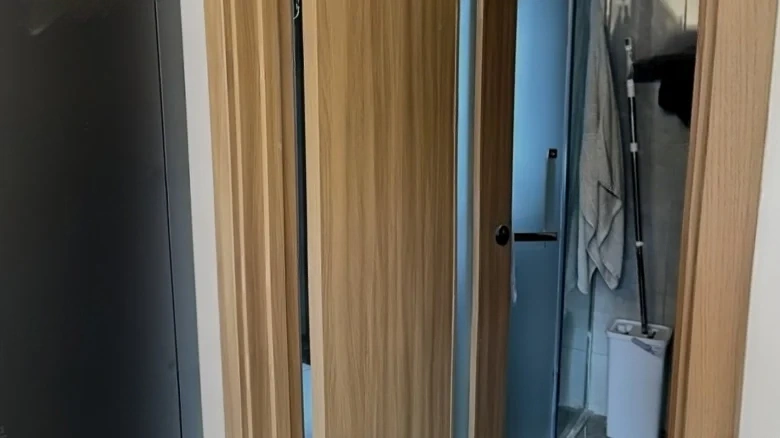 Jin Cheng Huachuang Rifa Changzhan Liuguang Shimu - View 9