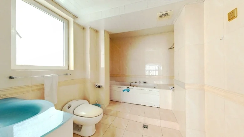 Jinhai Plaza - View 8