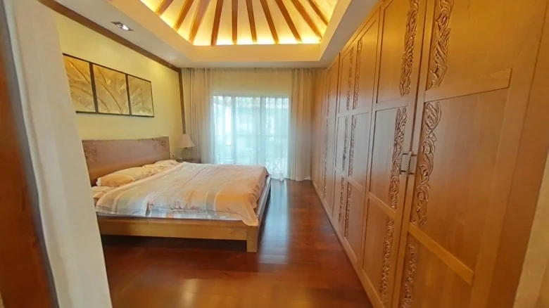 Nanh Lake Ban Mountain Grand Court - View 6