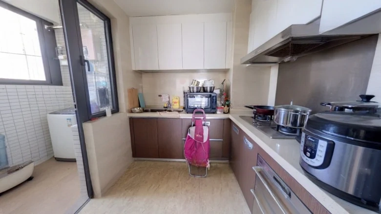 YueXiu Nanshan Mountain Side - View 6