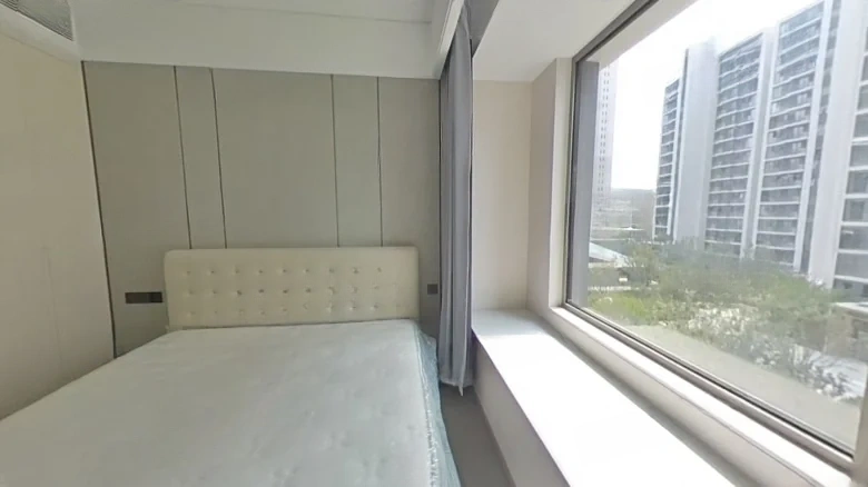 Qingdao Riverside Mansion - View 5