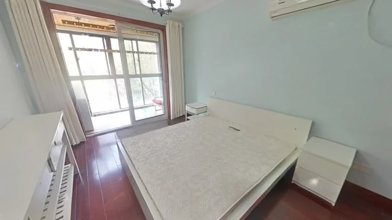 Silver City West Bank Manor - View 2