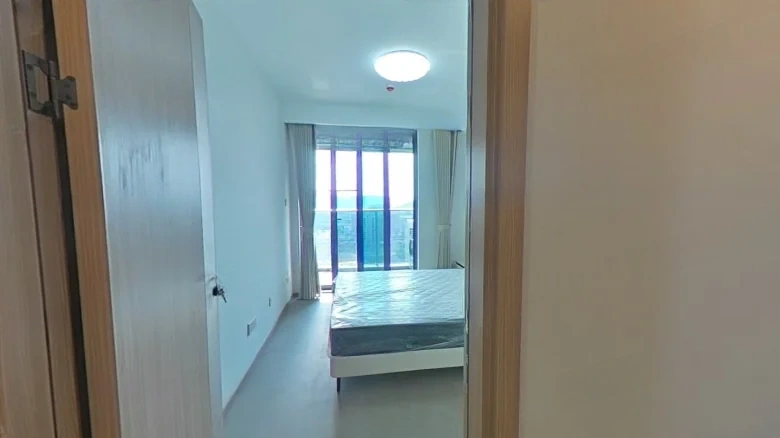 Green城Huaron ConstructionDawn Moon Reflecting Verdanteliness The translation of place or property names often retains some elements in their original form due to lack of direct equivalents or established translations. Therefore, - View 5