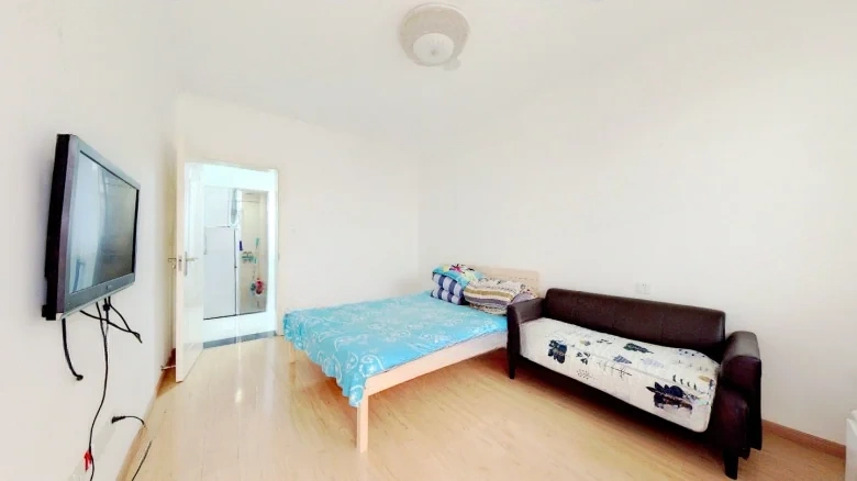 652 Pearl River Road - View 1