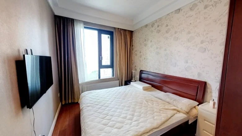 Golden Emperor Mei Xi Lake - View 2