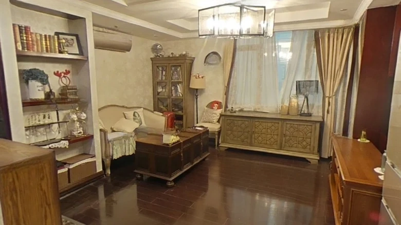 Qinyuanchun Imperial Courtyard - View 4