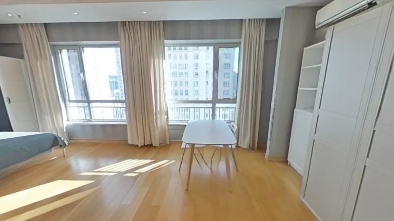 Evergrande Central Plaza - View 3