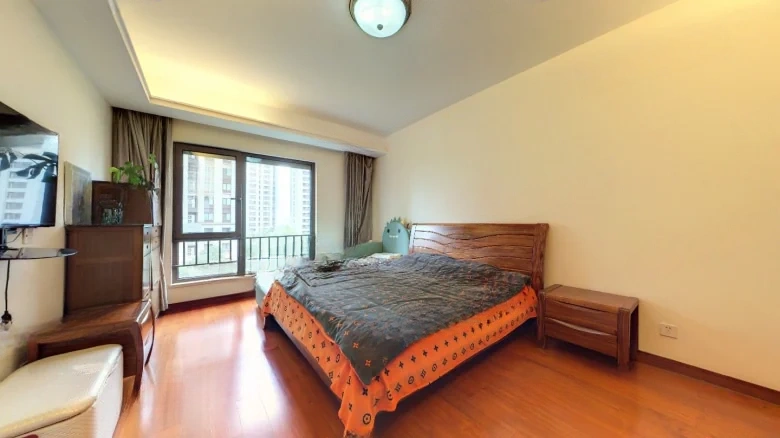 Linglong Bay Garden Phase XI - View 2