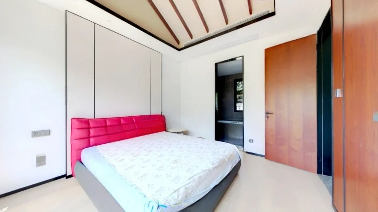 Ink Stream Lake - View 4