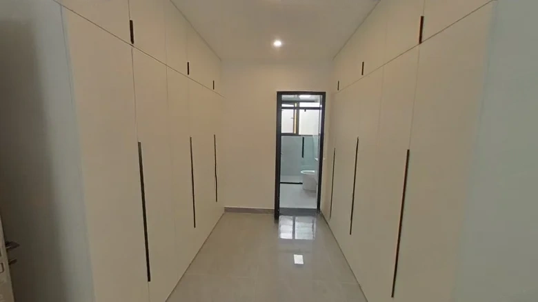 Elegant Residence TenYear Villa - View 4