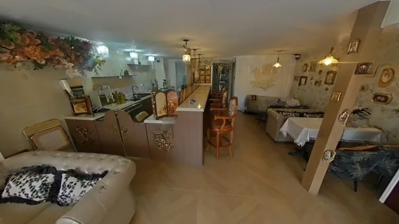 Yuetai Zhongnan Jinli - View 3