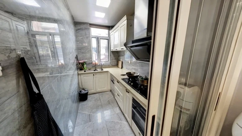 Hendaye Kingli Golden Pebble Bay - View 11