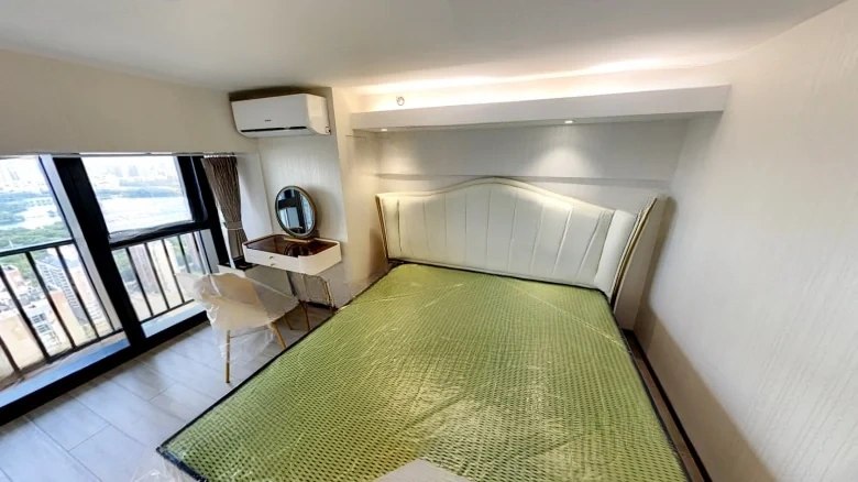 Hua Yuan Hu Times - View 2