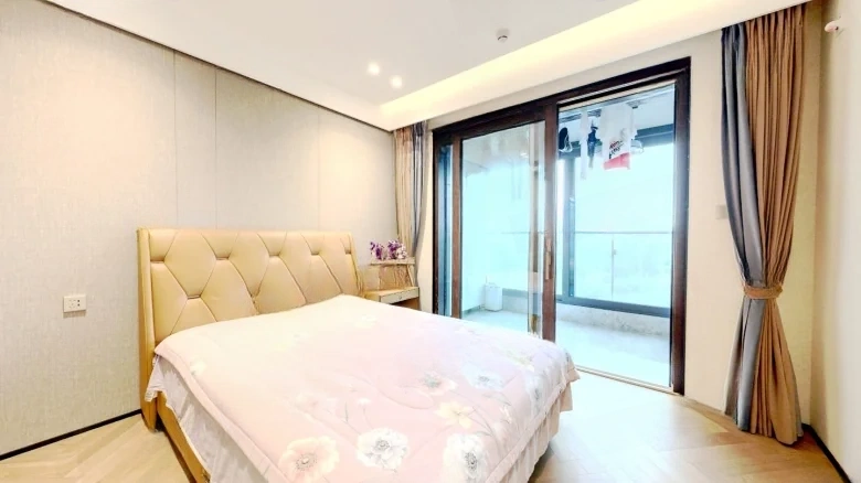 Silver Abundance Nine Treasures City Long Mansion - View 9