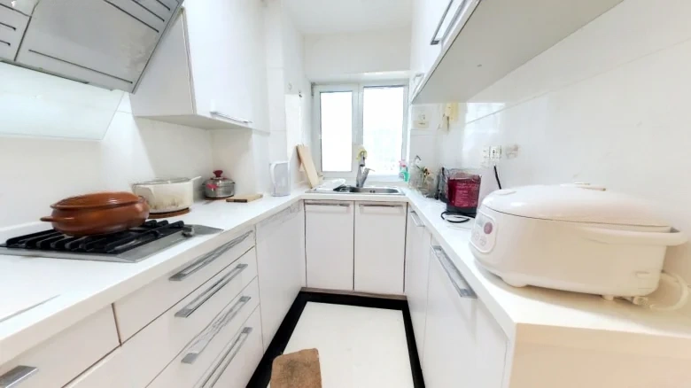 General Era International Apartment - View 8