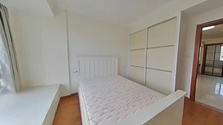 Platinum Name Building - View 2