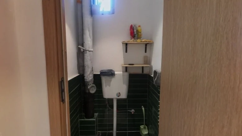 Shiyan Primary School Market Street - View 5