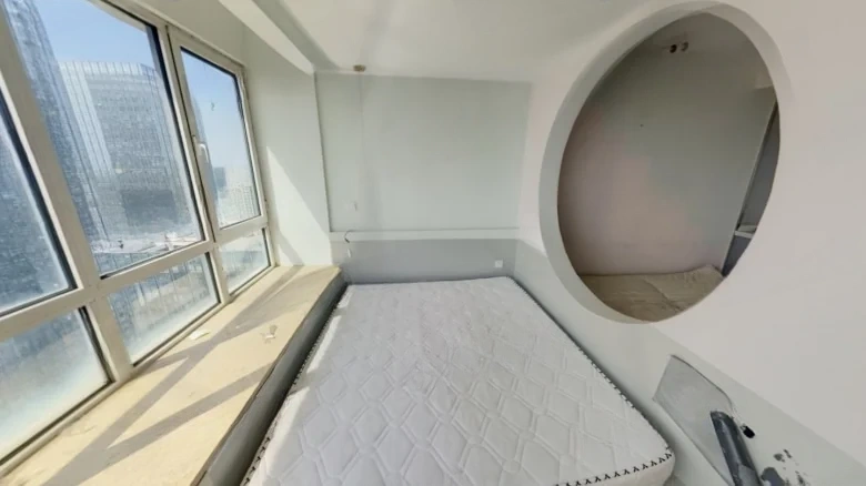 Wanda 39 Carat - View 2