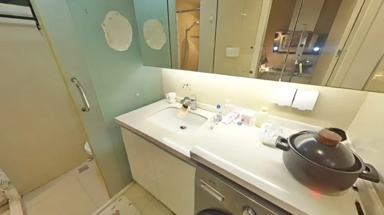 Blue Jade Elegance Residence - View 5