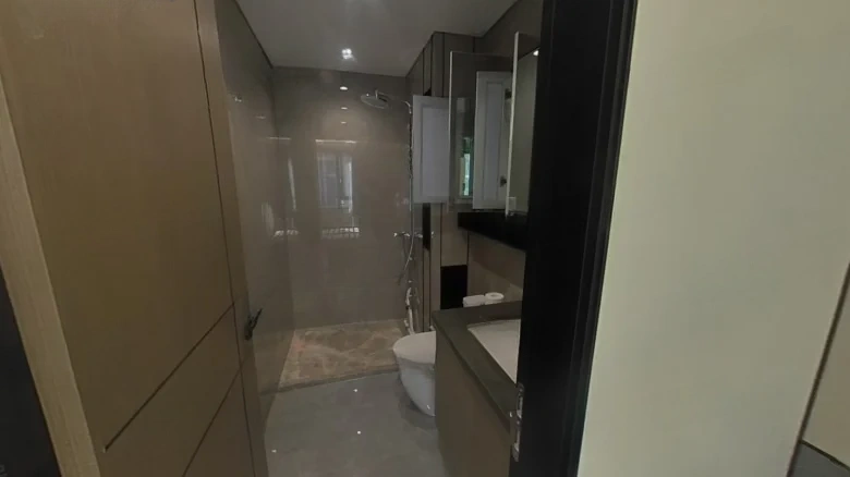 China Sea East Port - View 11