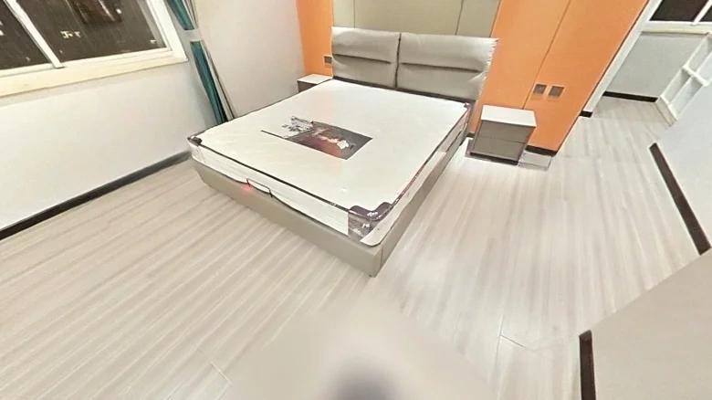 Tongyi Road - View 3