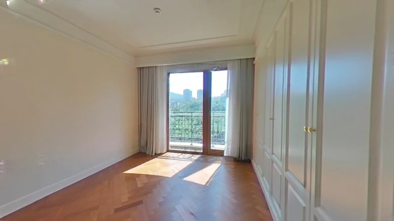 Luxin Tingyun Villa莊 in English would be - View 6