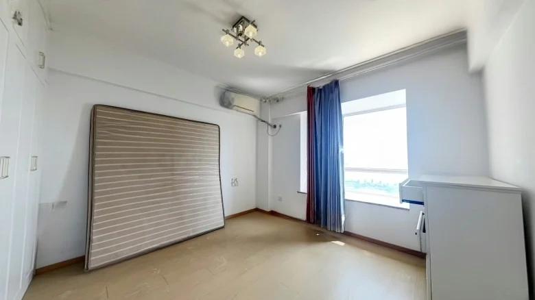 Imperial View of River and Mountains - View 4