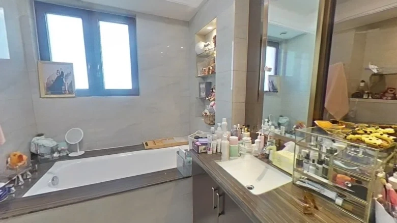 Hai Yue Ming Du - View 8