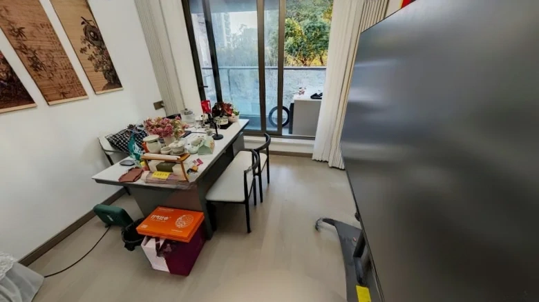 Vanke Tide Start Apartment - View 4