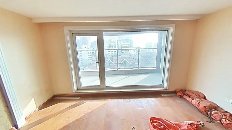 Red Jurende District - View 9