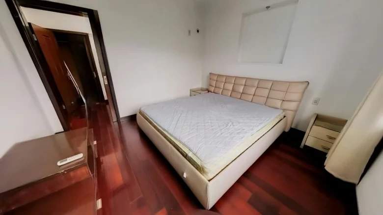 Three Forts Garden - View 2