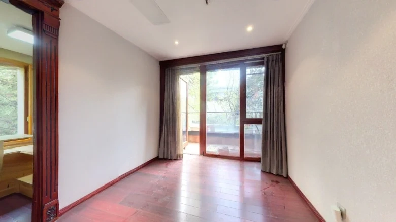 Xishan No.1 Courtyard South District - View 9