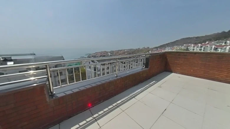 Ocean Retreat Verdant Court - View 16