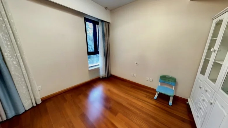 Yanlord Forest Garden (Phase III) - View 4