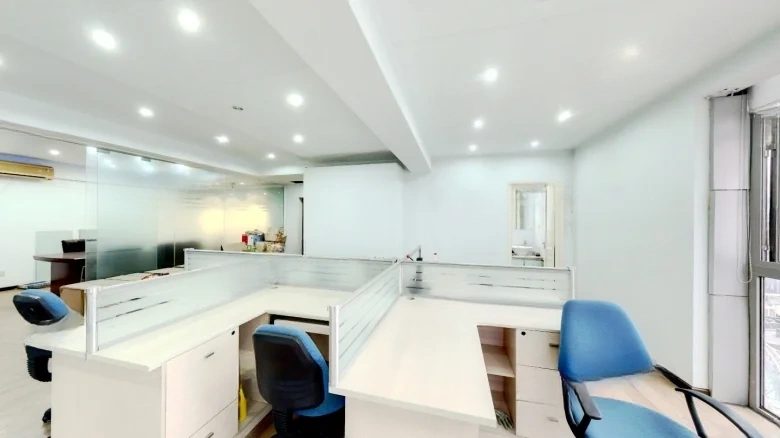 Redding International Mansion Garden - View 3