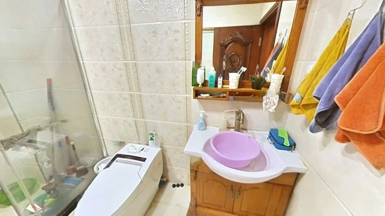 Modern Home Garden - View 11