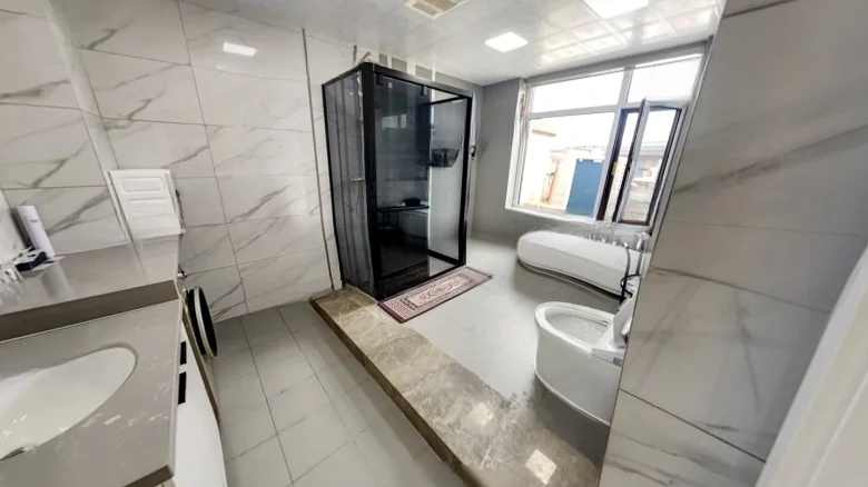 Hendaye Kingli Golden Pebble Bay - View 17