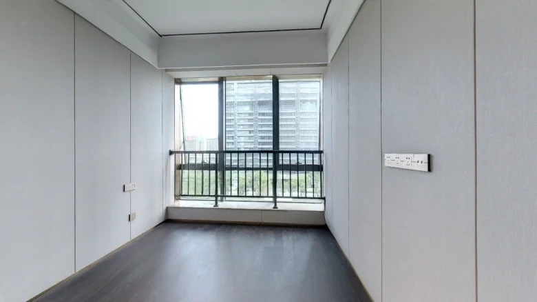 Mountain Bay 8 - View 5