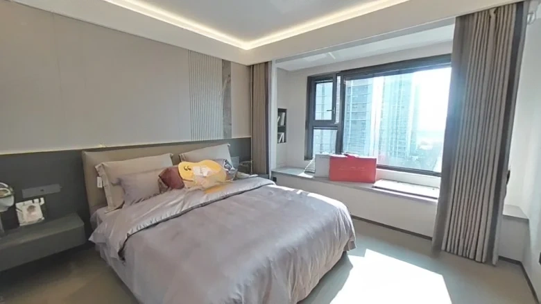 Lake West Cloud View - View 5