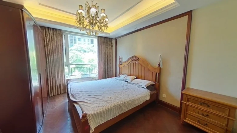 Xinhua Jin Edinburgh International Apartment - View 2