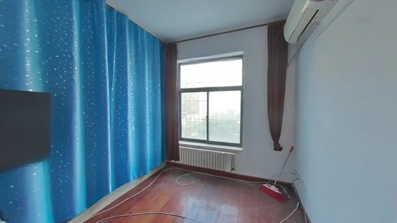 Merrill Town Lao Mountain - View 2