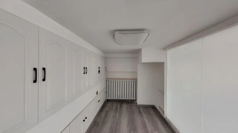 Name City Plaza - View 7