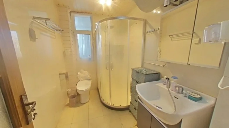 Golden Estate Manor - View 8