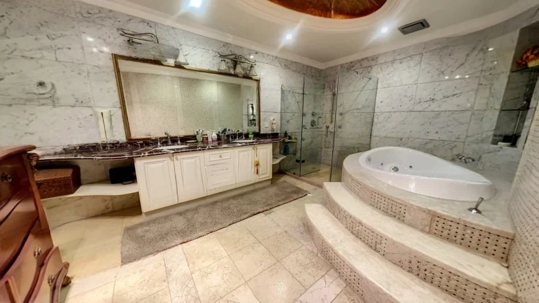 Golden Autumn Grand Garden - View 16