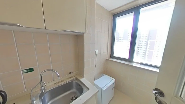 Fu Ying Tian Lu Hu Lake - View 8